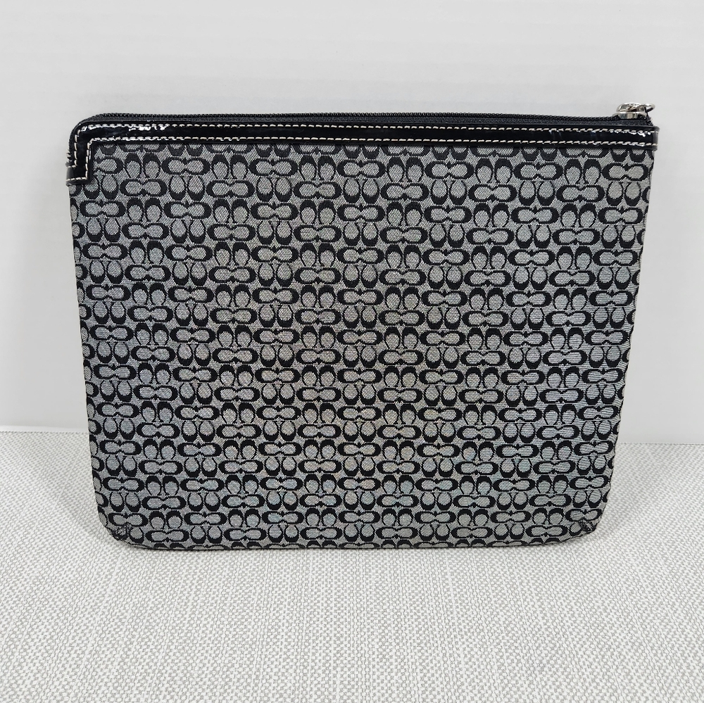Coach Black Gray Small Signature C Fabric Padded IPad Tablet Sleeve
